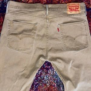 KHAKI/BEIGE LEVI JEANS